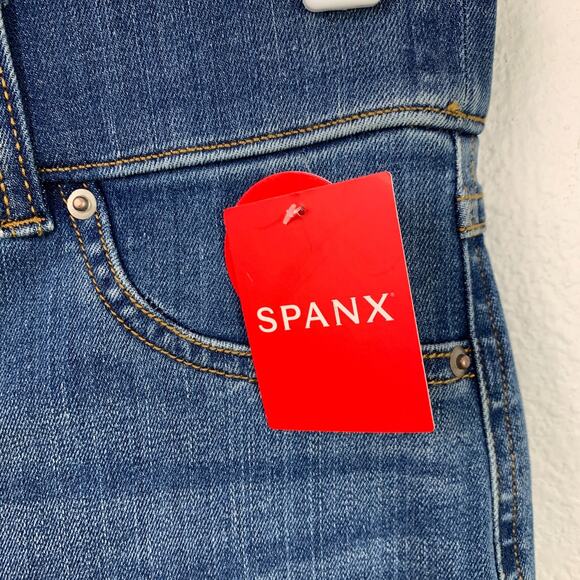 Spanx Vintage Indigo Flare Jeans Size Small 20456R NWT - Picture 4 of 7